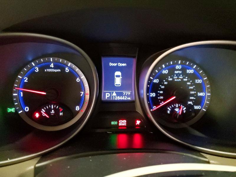 Снимка 9 от търг – 2016 HYUNDAI SANTA FE с VIN KM8SMDHF5GU146695