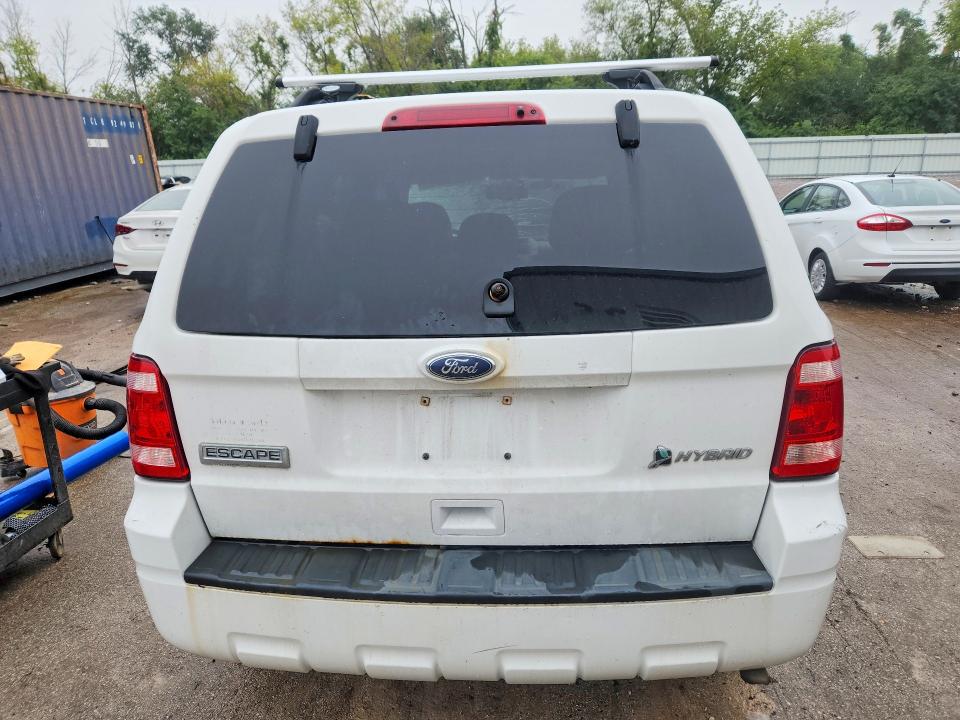 Photo 6 from auction – 2010 FORD ESCAPE with VIN 1FMCU4K36AKA61872