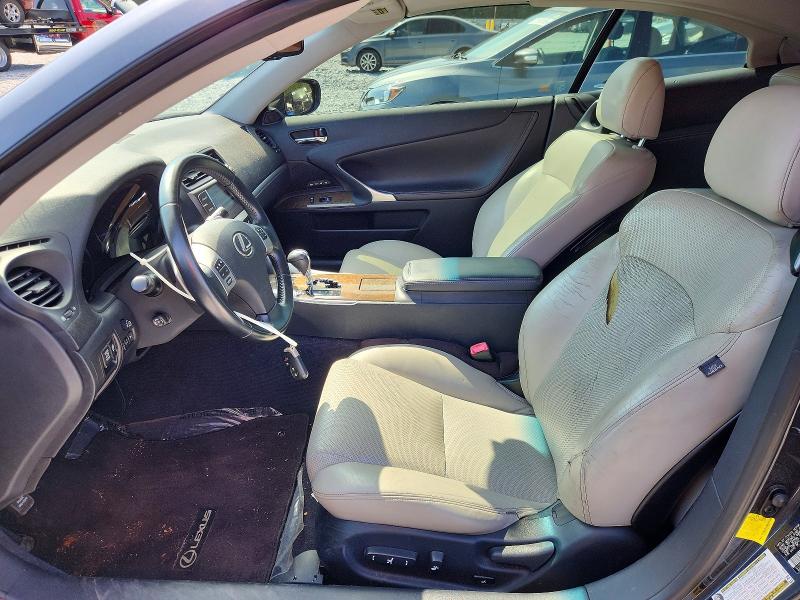 Foto 7 de la subasta – 2011 LEXUS IS 250C con VIN JTHFF2C2XB2520777
