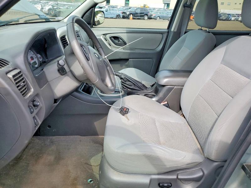 Photo 7 from auction – 2007 FORD ESCAPE with VIN 1FMYU93127KA30174