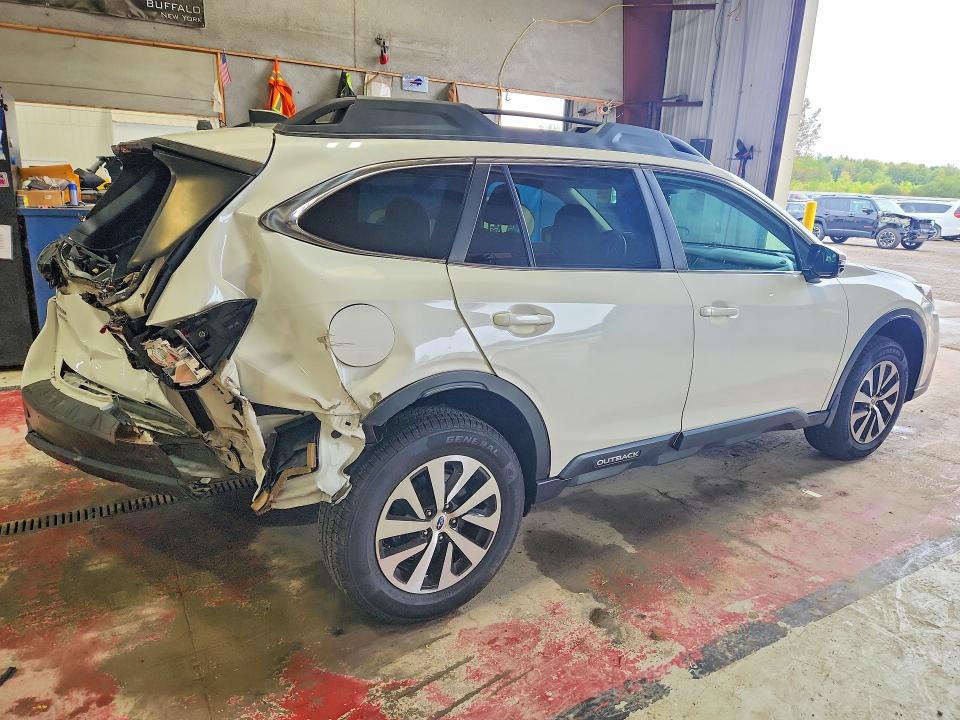 Снимка 3 от търг – 2021 SUBARU OUTBACK с VIN 4S4BTACC2M3136836