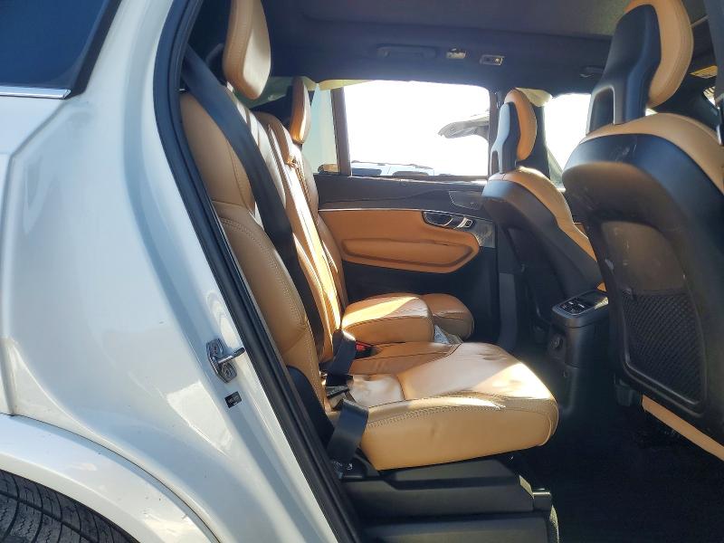 Photo 11 from auction – 2022 VOLVO XC90 with VIN YV4BR0CL0N1787292