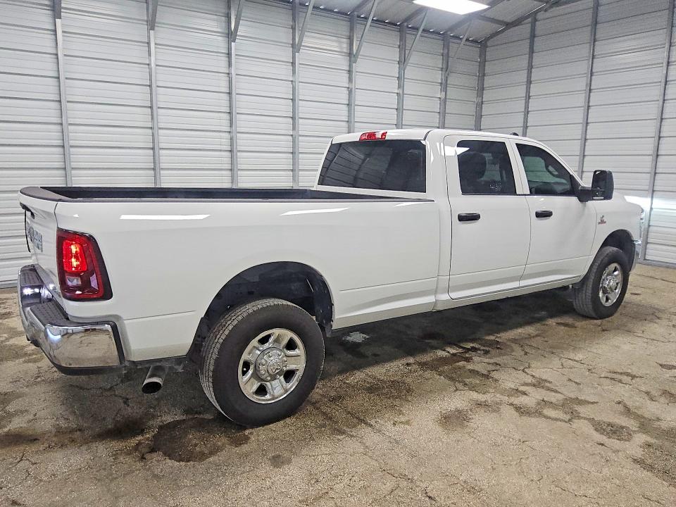 Photo 3 from auction – 2025 RAM 2500 with VIN 3C63R5HL8SG570185