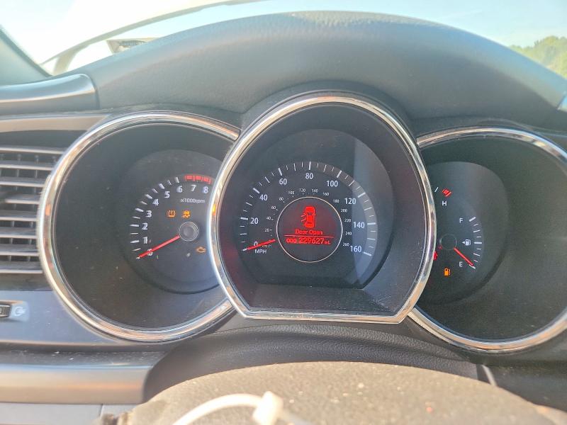 صورة رقم 9 من المزاد - 2011 KIA OPTIMA مع VIN KNAGM4A77B5130091