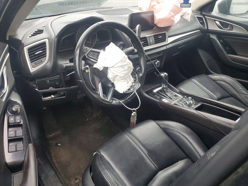Photo 8 from auction – 2018 MAZDA 3 with VIN 3MZBN1V33JM182730