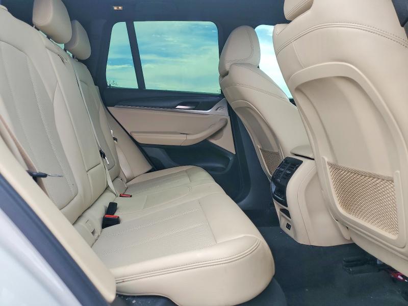 Снимка 11 от търг – 2022 BMW X3 с VIN 5UX53DP02N9N28313