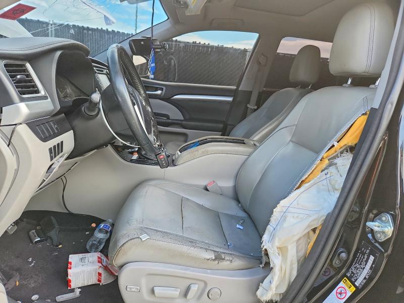 Photo 7 from auction – 2015 TOYOTA HIGHLANDER with VIN 5TDKKRFHXFS056375