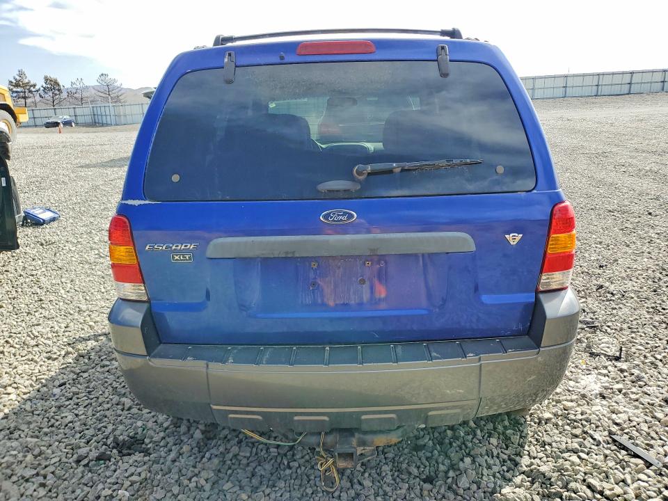 Photo 6 from auction – 2006 FORD ESCAPE with VIN 1FMCU93126KA55018
