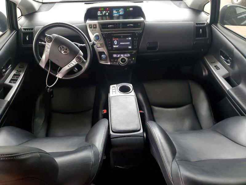 Photo 8 from auction – 2016 TOYOTA PRIUS V with VIN JTDZN3EU6GJ046670