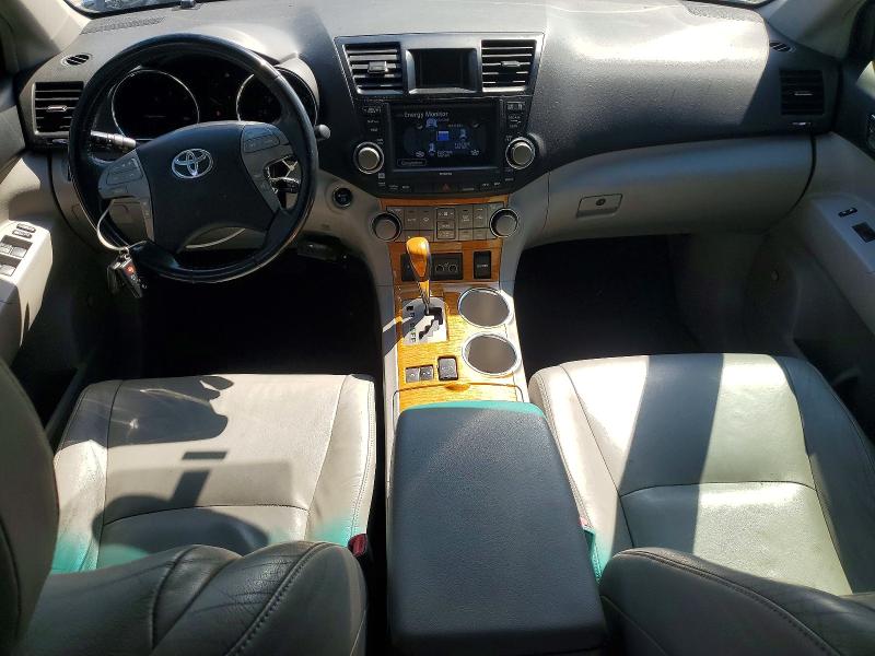 Photo 8 from auction – 2008 TOYOTA HIGHLANDER with VIN JTEEW44A182017206