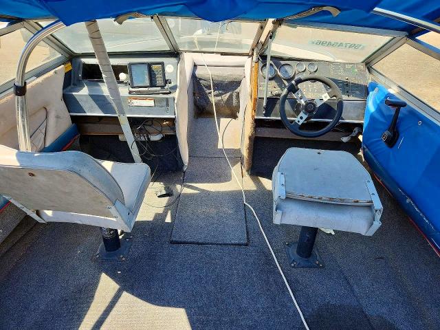 Foto 7 de la subasta – 1985 BAYLINER BAYLINER con VIN BL3K65CXB585
