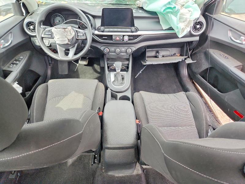 Фото 8 с аукциона – 2023 KIA FORTE с VIN 3KPF24AD3PE607413