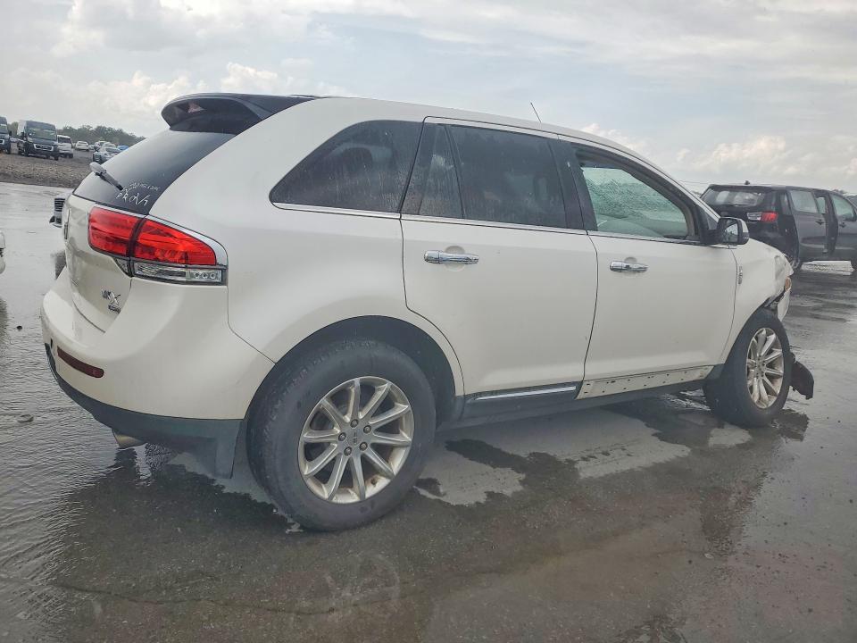 Снимка 3 от търг – 2012 LINCOLN MKX с VIN 2LMDJ8JK6CBL03395