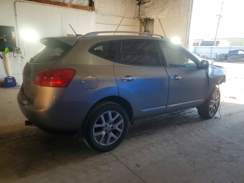 Photo 3 from auction – 2011 NISSAN ROGUE with VIN JN8AS5MV5BW266457
