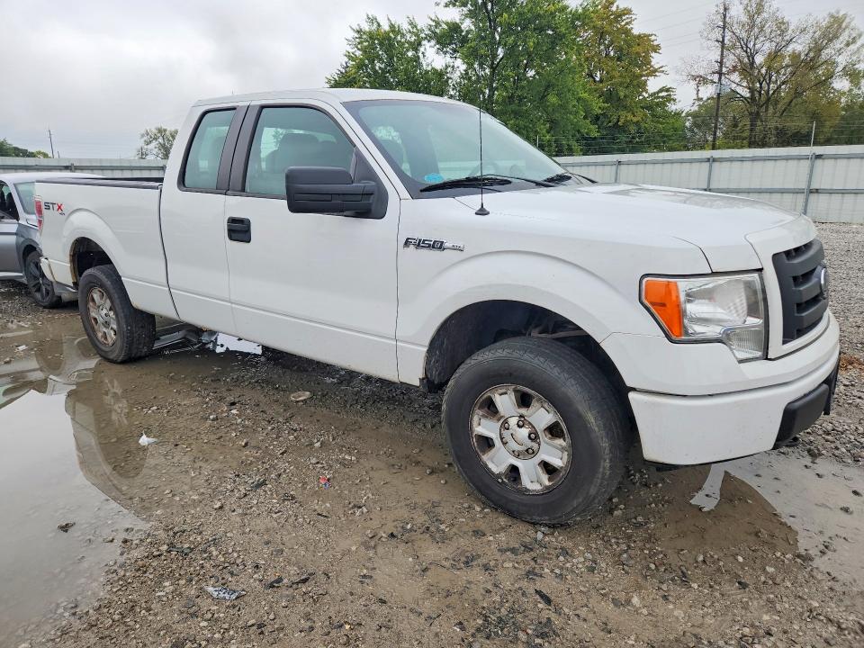 Photo 4 from auction – 2011 FORD F150 with VIN 1FTFX1EF7BFA58681