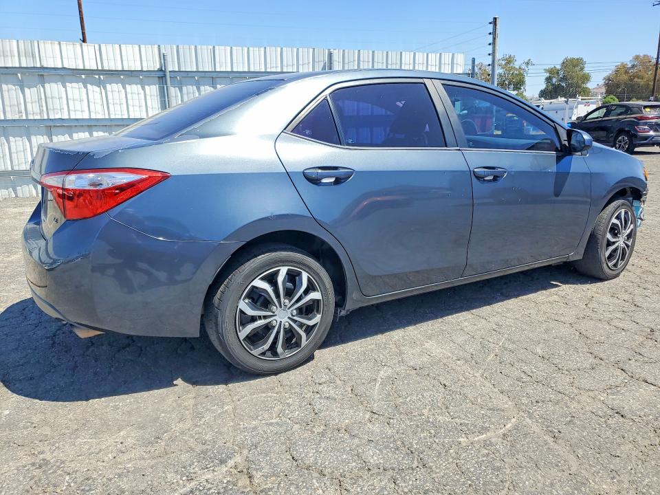 Снимка 3 от търг – 2016 TOYOTA COROLLA с VIN 5YFBURHE5GP419981