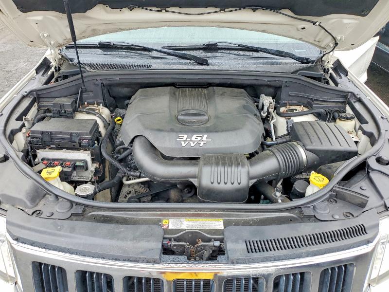 Photo 12 from auction – 2012 JEEP GRAND CHEROKEE with VIN 1C4RJFAG1CC267511