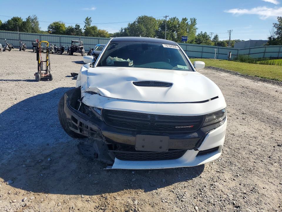 Снимка 5 от търг – 2018 DODGE CHARGER с VIN 2C3CDXJG7JH201496