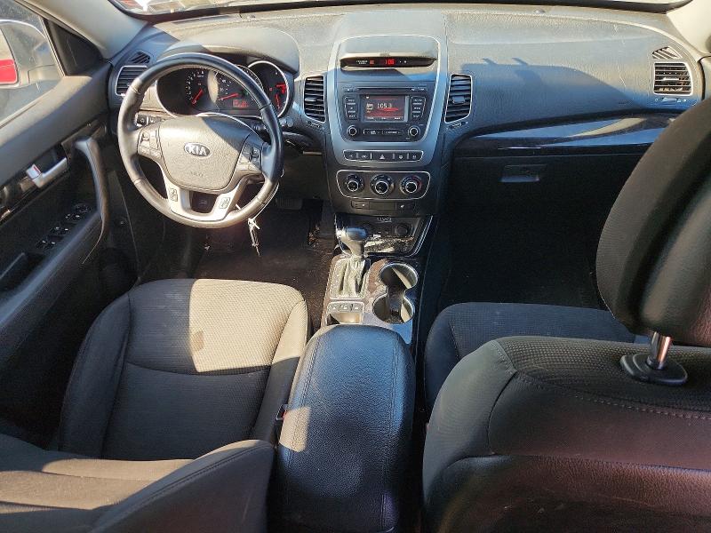 Photo 8 from auction – 2014 KIA SORENTO with VIN 5XYKT4A77EG514366