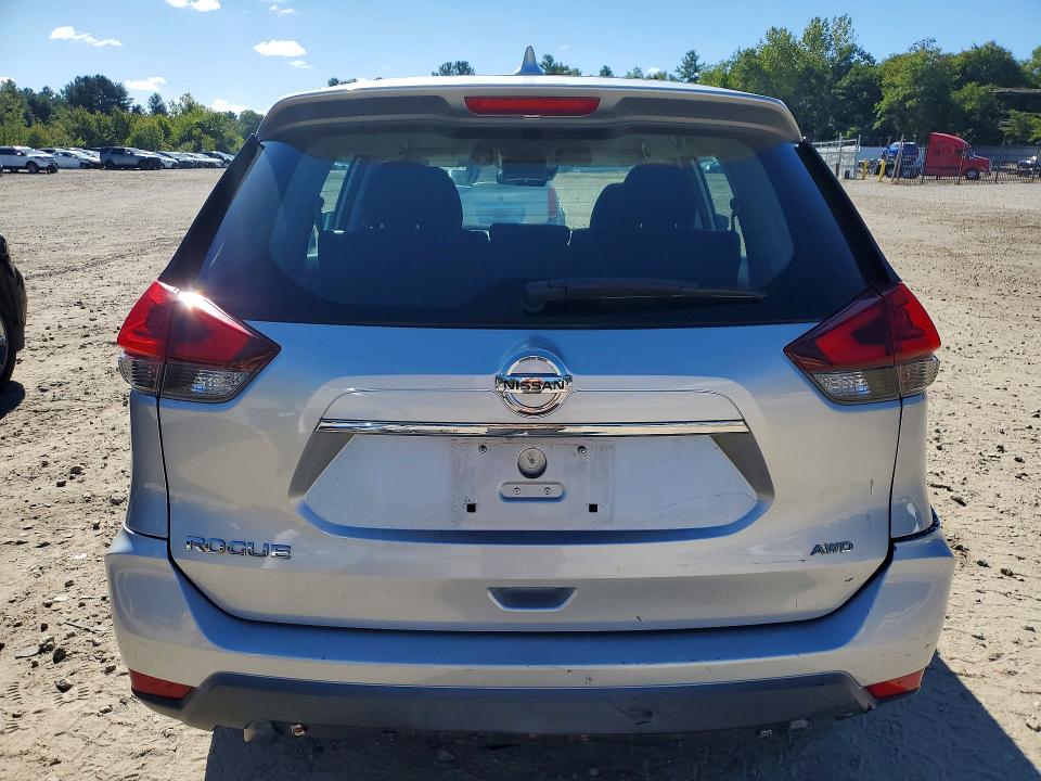 Photo 6 from auction – 2019 NISSAN ROGUE with VIN KNMAT2MVXKP544951