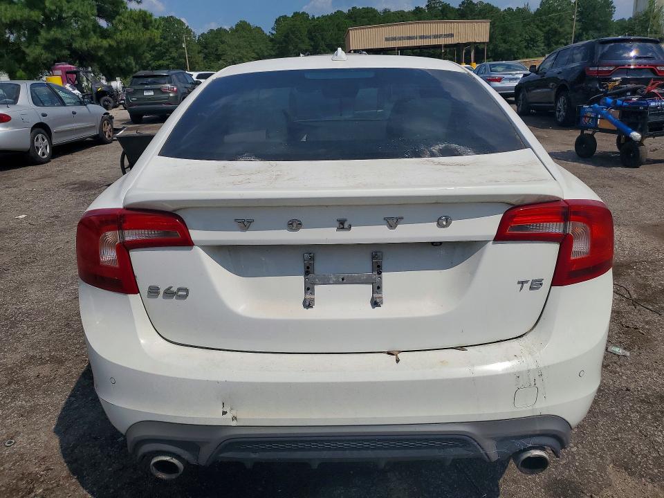 Photo 6 from auction – 2017 VOLVO S60 with VIN YV126MFL4H2438806
