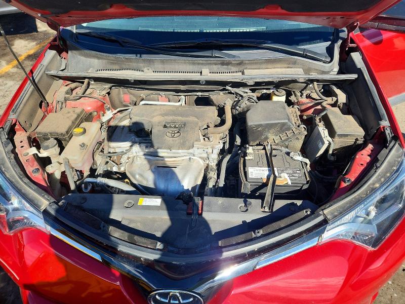 Photo 12 from auction – 2016 TOYOTA RAV4 with VIN 2T3BFREV2GW527706