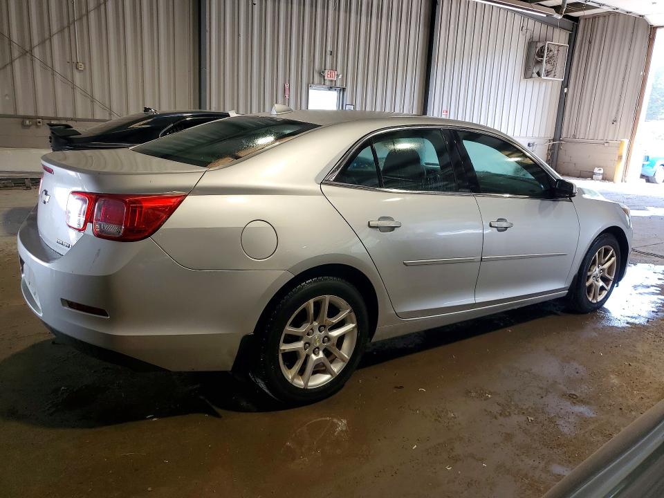 Photo 3 from auction – 2013 CHEVROLET MALIBU with VIN 1G11C5SA4DU108563