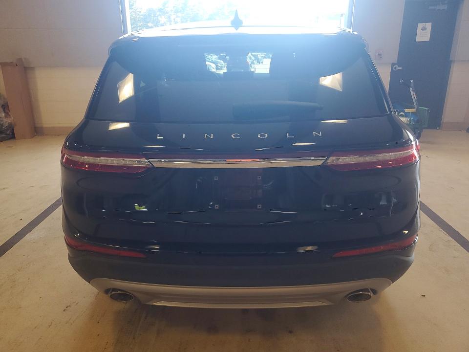 Photo 6 from auction – 2023 LINCOLN CORSAIR with VIN 5LMCJ1DA2PUL16353