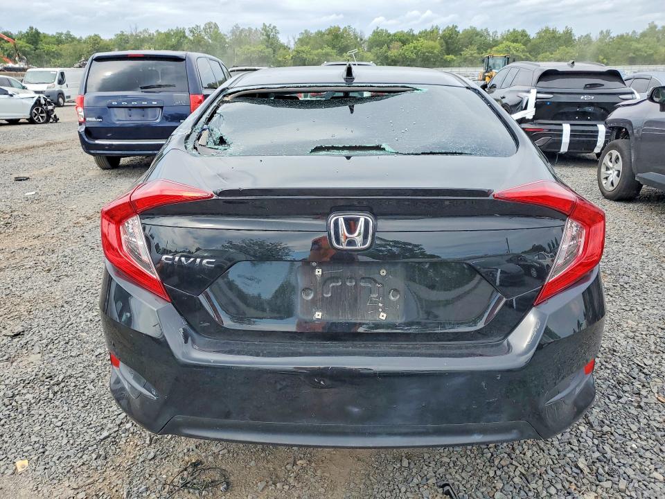Photo 6 from auction – 2017 HONDA CIVIC with VIN 2HGFC1F3XHH654604