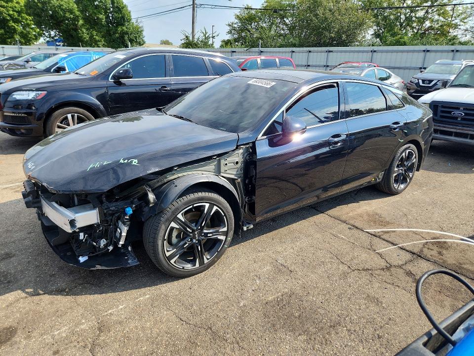 KIA K5 2023 с VIN 5XXG64J28PG209158 - Снимка от търг