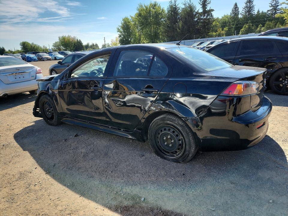 Photo 2 from auction – 2017 MITSUBISHI LANCER with VIN JA32U2FU5HU605279