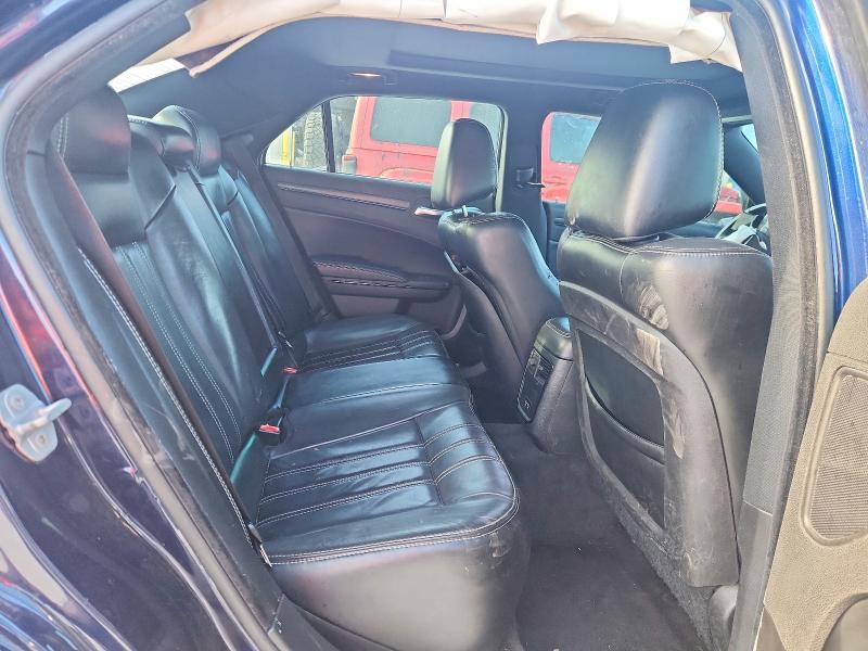 صورة رقم 10 من المزاد - 2016 CHRYSLER 300 مع VIN 2C3CCABT5GH182192