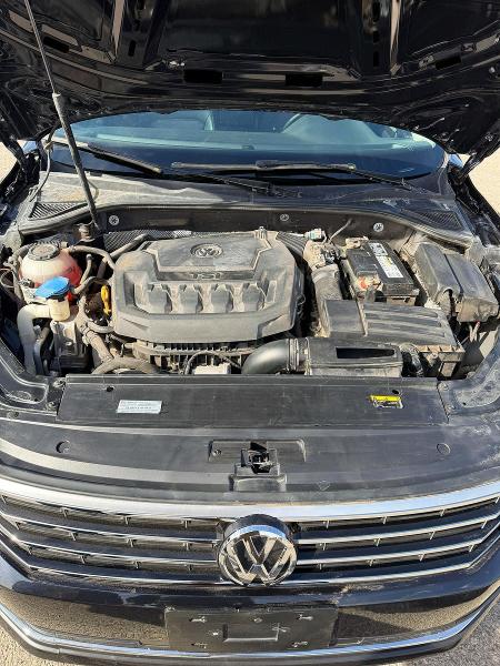 Photo 7 from auction – 2018 VOLKSWAGEN PASSAT with VIN 1VWBA7A33JC005519