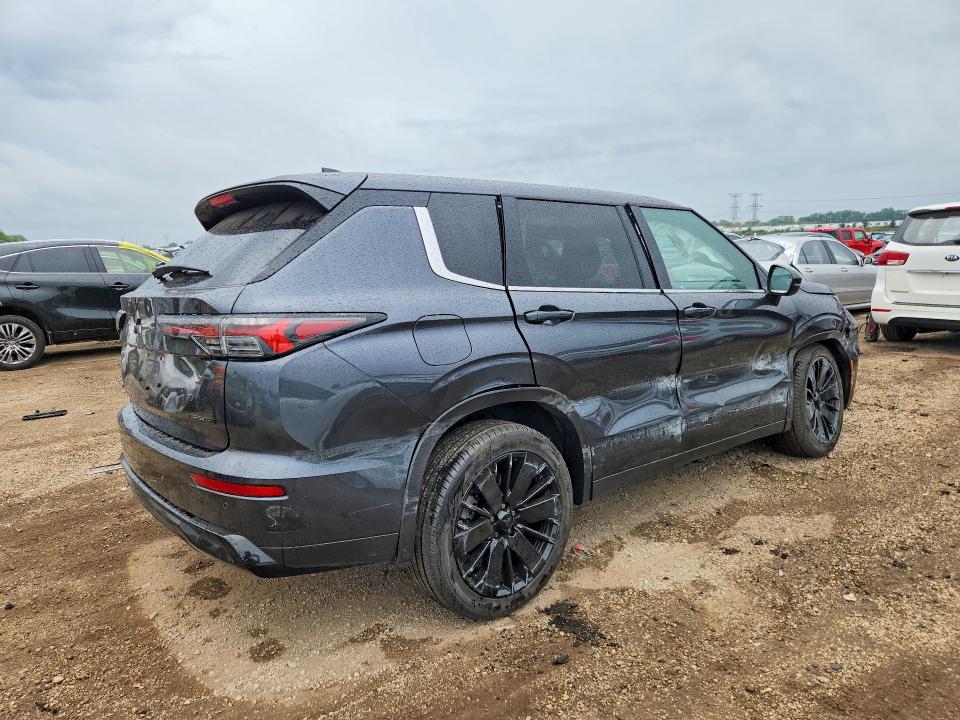 Photo 3 from auction – 2026 MITSUBISHI OUTLANDER with VIN JA4J4VAB6TZ028708