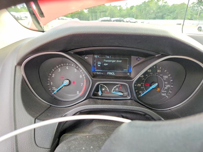Photo 9 from auction – 2015 FORD FOCUS with VIN 1FADP3F21FL206271