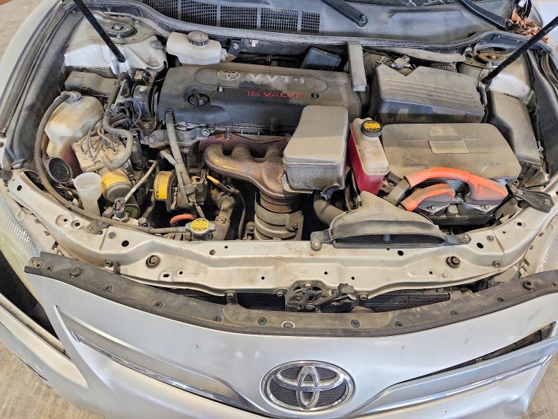 Photo 11 from auction – 2011 TOYOTA CAMRY with VIN 4T1BB3EK3BU133857