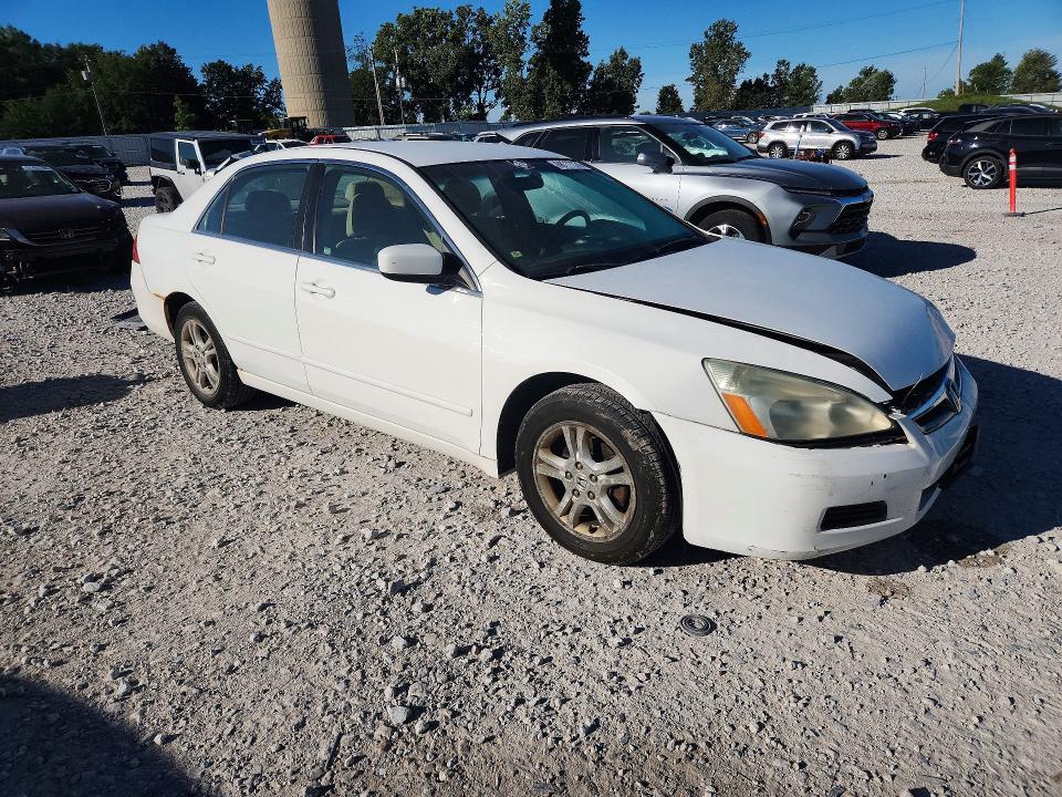 Photo 4 from auction – 2007 HONDA ACCORD with VIN 1HGCM56377A225196