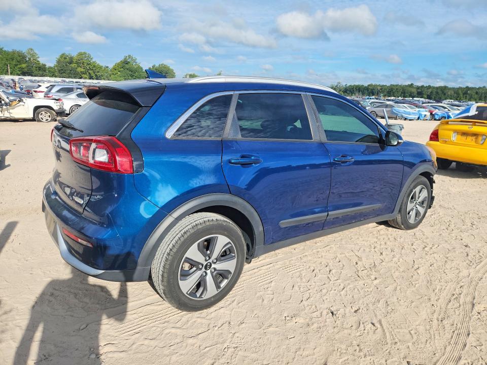 Photo 3 from auction – 2018 KIA NIRO with VIN KNDCC3LC3J5124103