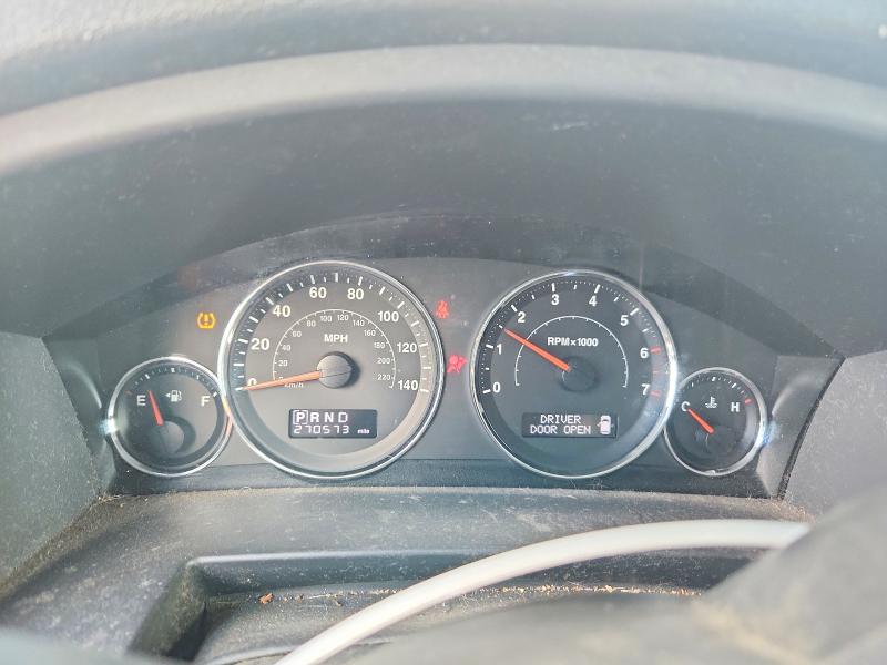 Фото 9 с аукциона – 2010 JEEP COMMANDER с VIN 1J4RH4GK5AC101687