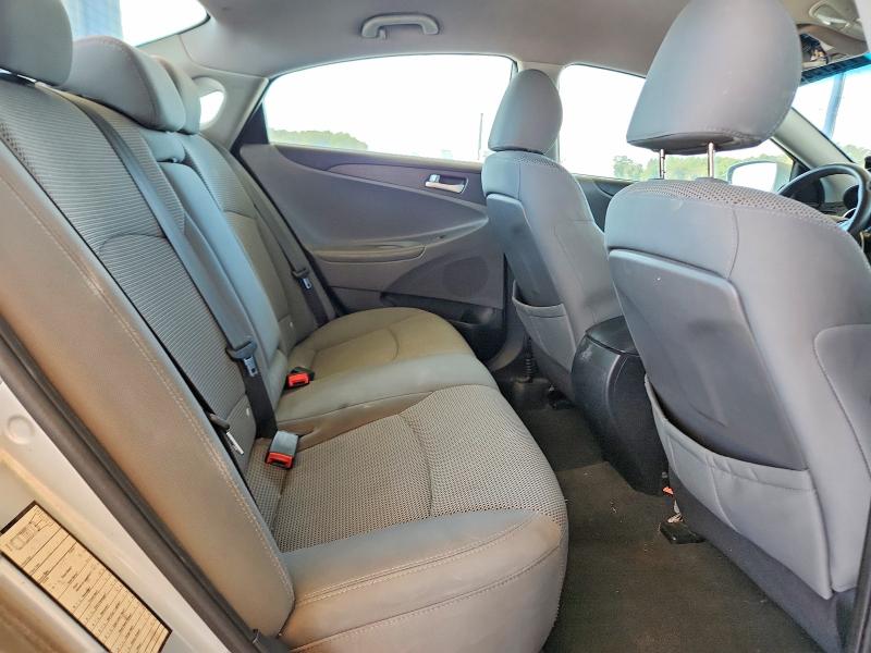 Снимка 10 от търг – 2011 HYUNDAI SONATA с VIN 5NPEB4AC2BH227048