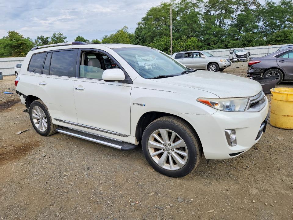 Photo 4 from auction – 2013 TOYOTA HIGHLANDER with VIN JTEDC3EH3D2013663