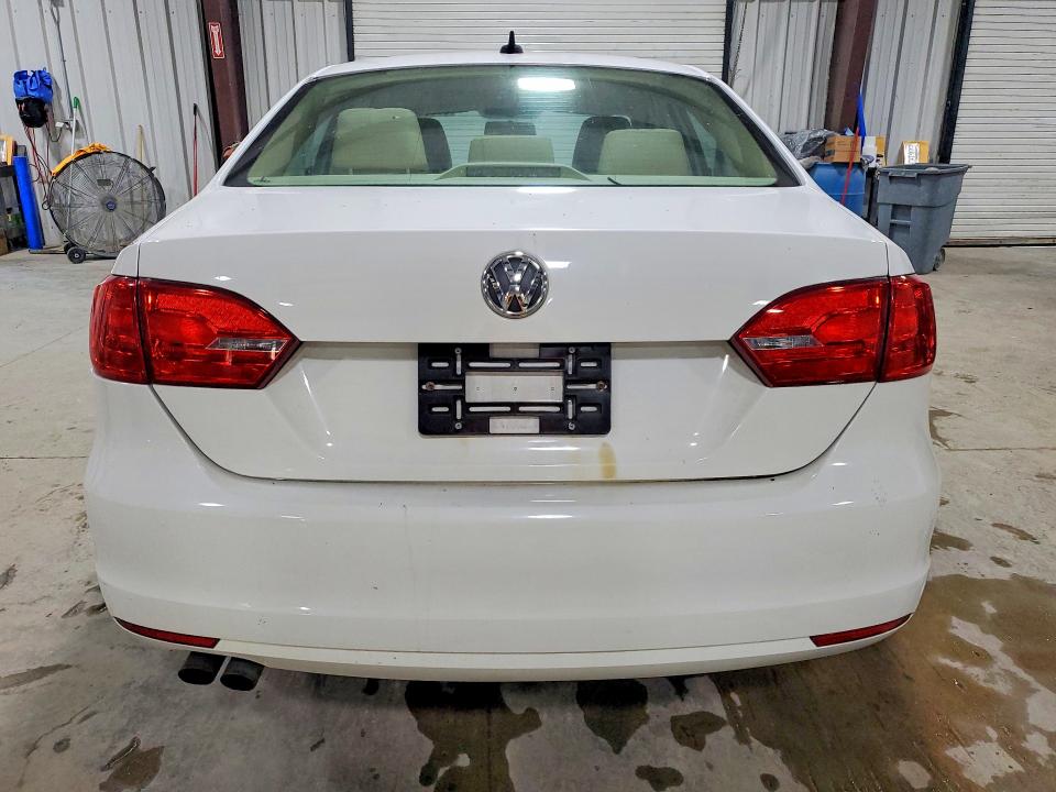 Photo 6 from auction – 2012 VOLKSWAGEN JETTA with VIN 3VWDP7AJ2CM420354