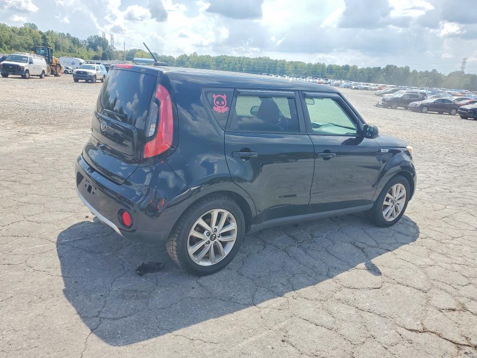 Foto 3 de la subasta – 2017 KIA SOUL con VIN KNDJP3A5XH7449099