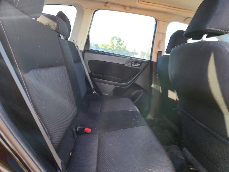 Foto 10 de la subasta – 2015 SUBARU FORESTER con VIN JF2SJADC5FH572662