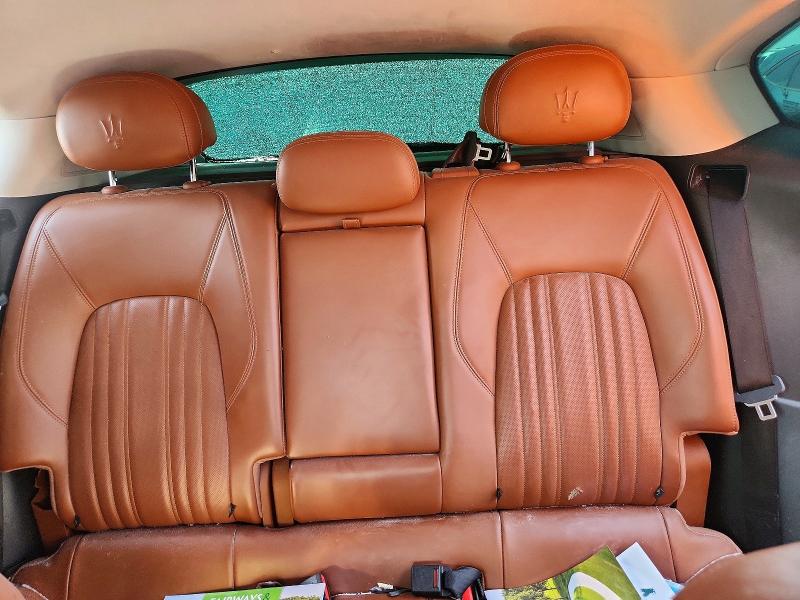Снимка 10 от търг – 2017 MASERATI LEVANTE с VIN ZN661YUL0HX256487