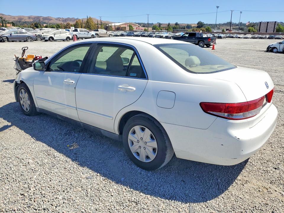 Photo 2 from auction – 2004 HONDA ACCORD with VIN JHMCM56374C003450