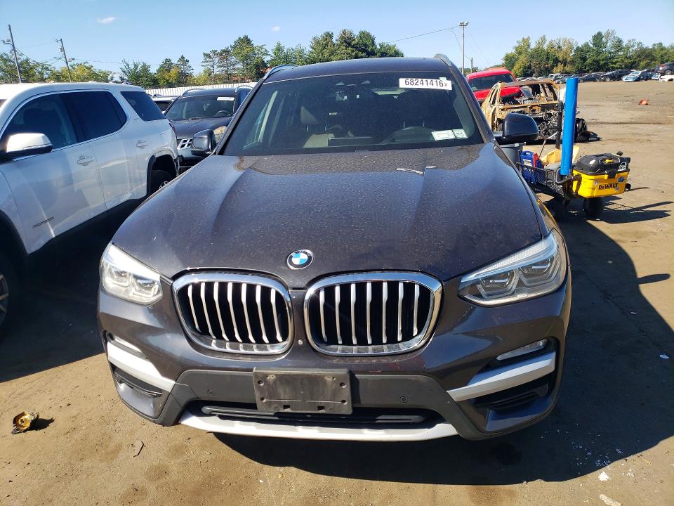 Photo 5 from auction – 2018 BMW X3 with VIN 5UXTR9C57JLC78829