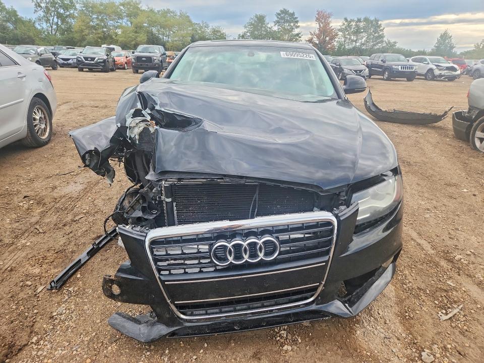 Снимка 5 от търг – 2009 AUDI A4 с VIN WAUMK78K99A116487