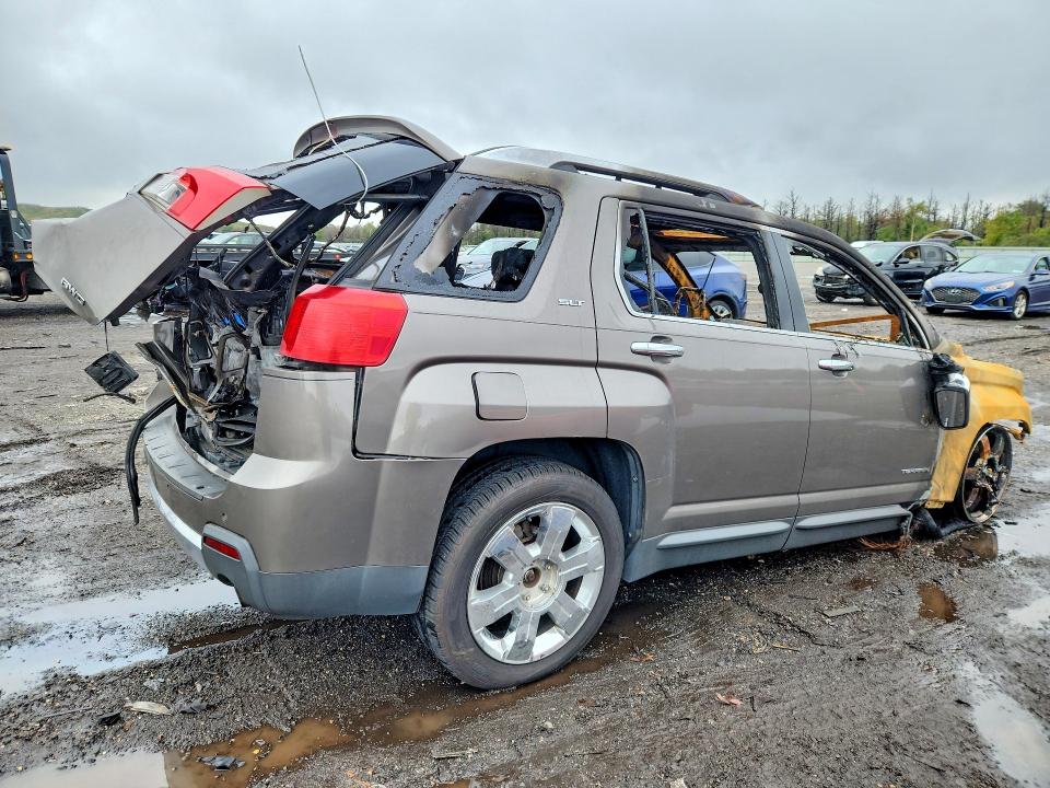 Foto 3 de la subasta – 2010 GMC TERRAIN con VIN 2CTFLJEY8A6324297