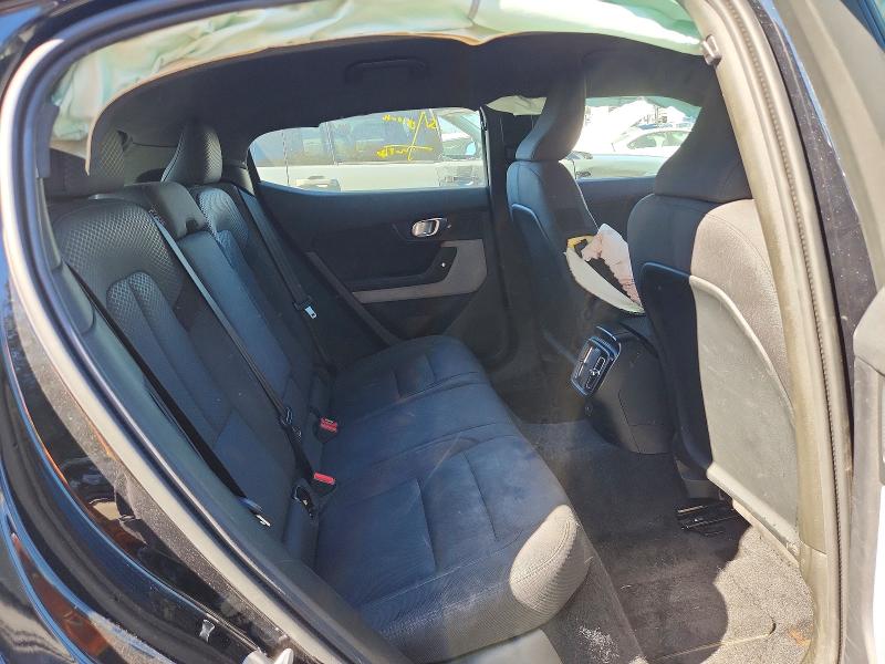Photo 10 from auction – 2023 POLESTAR 2 with VIN YSMEG3KA7PL160656